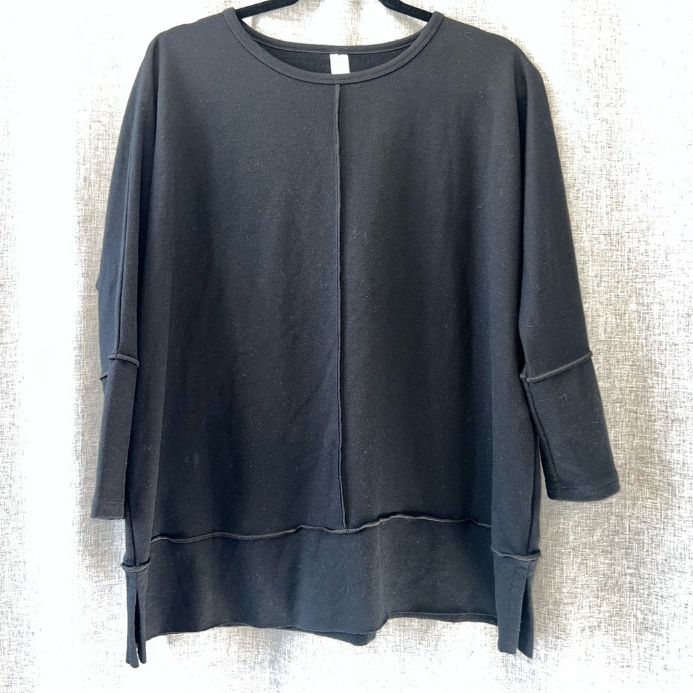 Spanx Women's Black Pullover Sweatshirt Medium NWOT Cozy - Picture 2 of 7